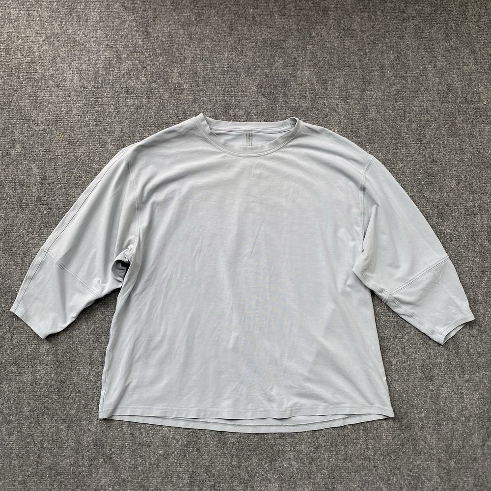 Lululemon LA 3/4 Sleeve Crewneck T-shirt Size M Sage Green Oversized Pima Cotton